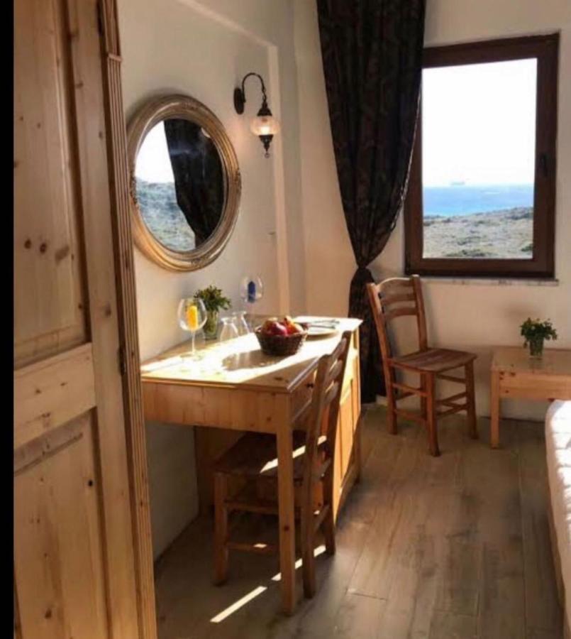 Sukha Inn Hotel & Beach Bozcaada Eksteriør bilde
