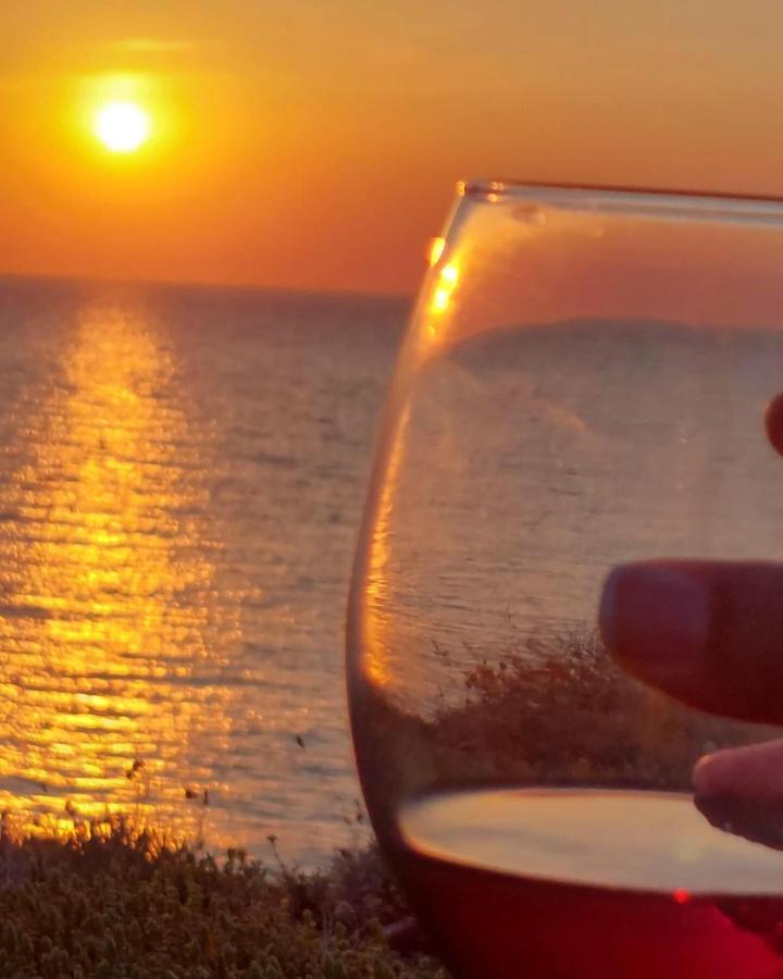 Sukha Inn Hotel & Beach Bozcaada Eksteriør bilde